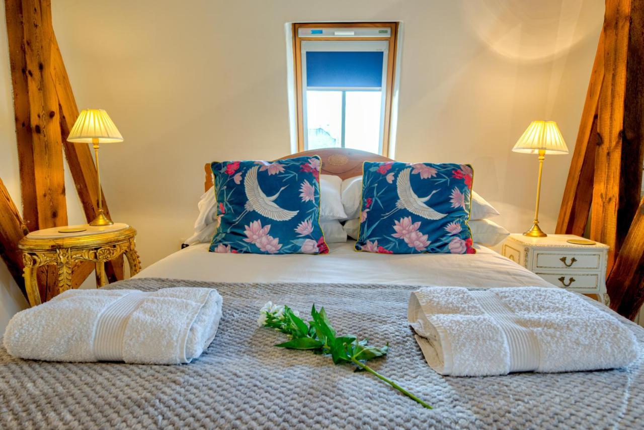 Central Studio Suite - Modern Stay With Free Wifi ستامفورد المظهر الخارجي الصورة